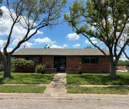 1705 Mildred St, Kingsville, TX, 78363-6541 | Card Image