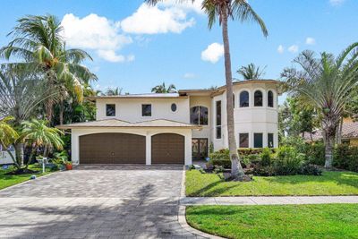 560 Sw 15th Street, House other with 5 bedrooms, 4 bathrooms and null parking in Boca Raton FL | Image 1