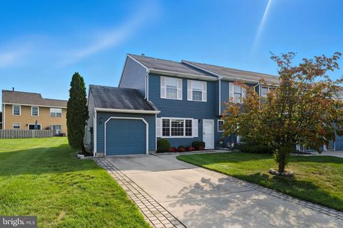 31 Gloucester Ct, BORDENTOWN, NJ, 08505-3122 | Card Image