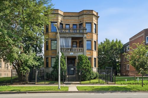 2e-1517 Marquette Rd, Chicago, IL, 60637-4443 | Card Image