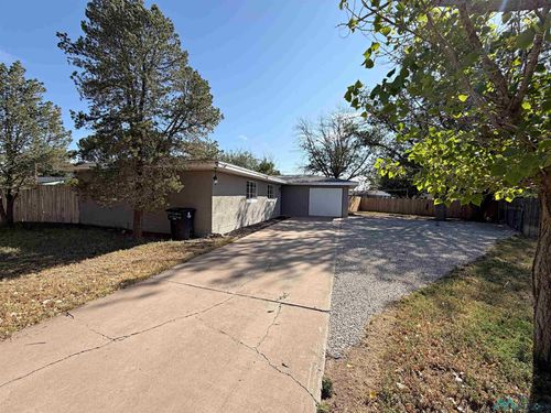 2901 E Fruitland, Roswell, NM, 88203 | Card Image
