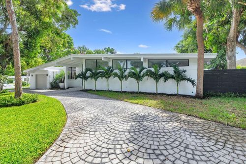 7512 W Lake Dr, Lake Clarke Shores, FL, 33406-8738 | Card Image