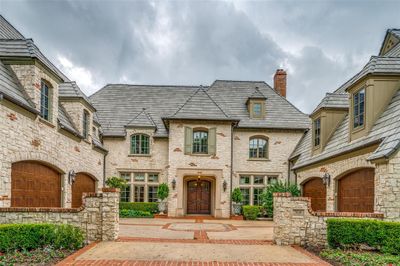 Stunning French Traditional Home | Image 1