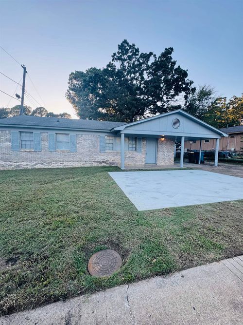 9824 Chicot Rd, Little Rock, AR, 72209-7217 | Card Image