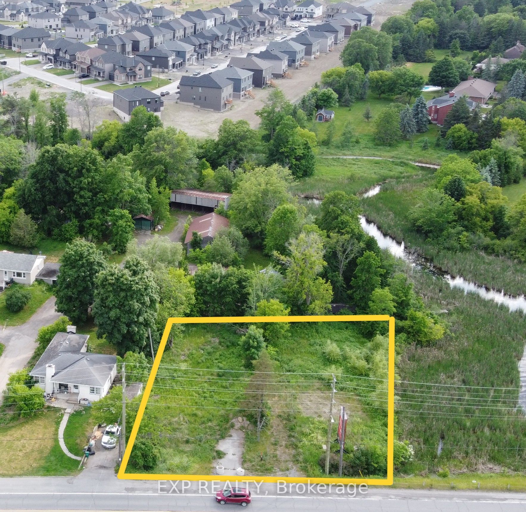 Residential in Manotick - Kars - Rideau Twp and Area 2