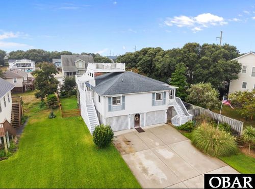 415 Wallace St, Kill Devil Hills, NC, 27948-6835 | Card Image