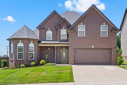 1302 Dan Brown Dr, Clarksville, TN, 37042-5732 | Card Image