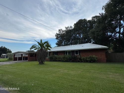 313 Bert St, Kaplan, LA, 70548-2405 | Card Image