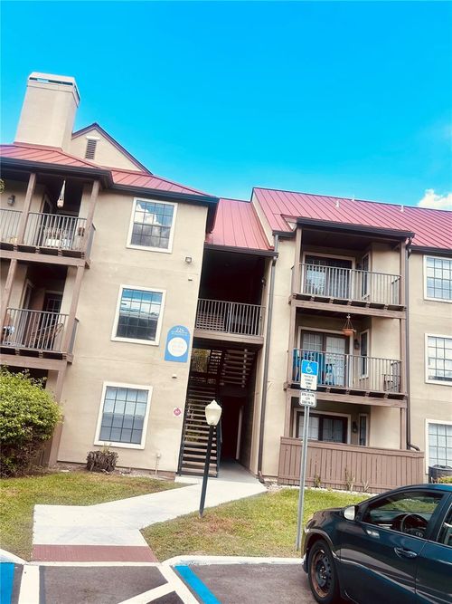 203-224 Afton Sq, Altamonte Springs, FL, 32714-3843 | Card Image