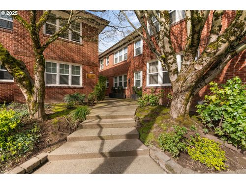 apt-35-701 Ne 28th Ave, Portland, OR, 97232-2484 | Card Image