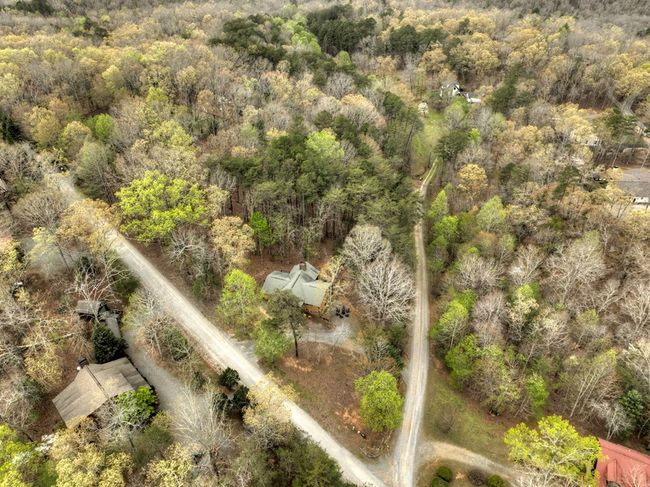 48 Logan Dr, Home with 3 bedrooms, 3 bathrooms and null parking in Mineral Bluff GA | Image 54