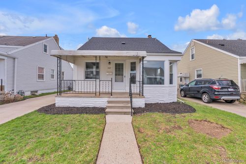437 Mayflower Ave, Lincoln Park, MI, 48146-3037 | Card Image