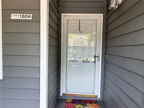 1604 Northlake Dr, Anderson, SC, 29625-5329 | Card Image