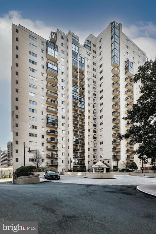 apt-1007-1211 S Eads St, ARLINGTON, VA, 22202-4705 | Card Image