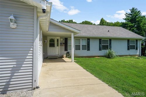 16021 Pellikan Ln, Grafton, IL, 62037-2032 | Card Image
