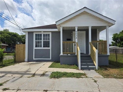 6038 N Rampart St, New Orleans, LA, 70117-2152 | Card Image