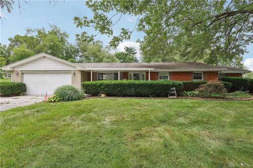 2154 Marcia Dr, Bellbrook, OH, 45305-1606 | Card Image