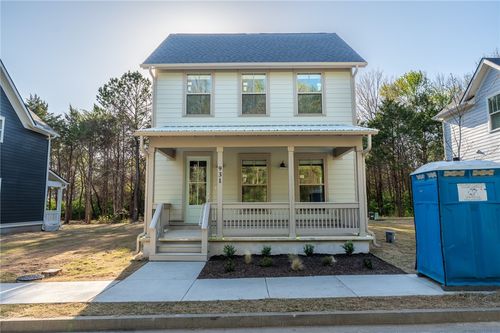 931 S Waxflower Ave, Fayetteville, AR, 72701-5625 | Card Image