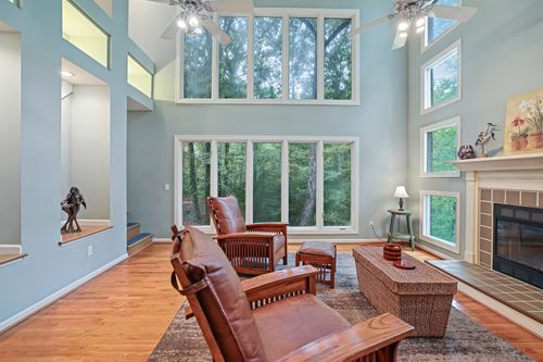 1010 Wren Ct, Kingston Springs, TN, 37082-5235 | Card Image