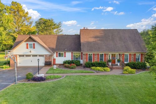 5013 Baker Rd, Murfreesboro, TN, 37129-8073 | Card Image