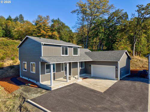 664 Brooks Loop, Sutherlin, OR, 97479-9306 | Card Image