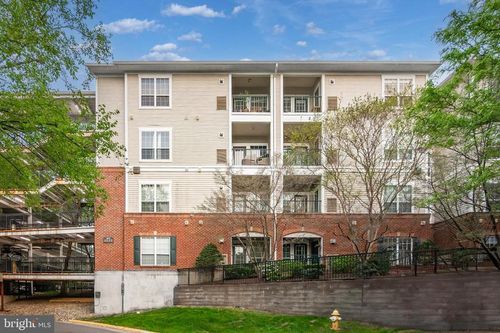 unit-109-4870 Eisenhower Ave, ALEXANDRIA, VA, 22304-7357 | Card Image