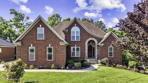 859 Abingdon Ln, Shelbyville, KY, 40065-6310 | Card Image