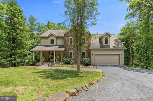 88 Pin Oak Ln, MOUNT JACKSON, VA, 22842-3556 | Card Image