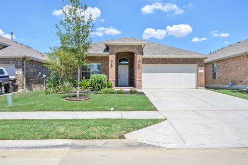 841 Blackhorse Trl, Justin, TX, 76247-1966 | Card Image