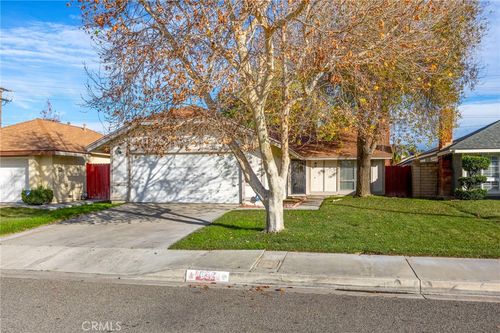 832 Smallwood, Colton, CA, 92324 | Card Image