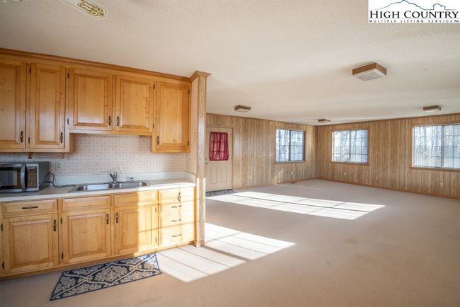 3616 County Home Rd, House other with 3 bedrooms, 2 bathrooms and null parking in Conover NC | Image 21