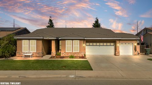 3428 E Grove Ave, Visalia, CA, 93292-6893 | Card Image