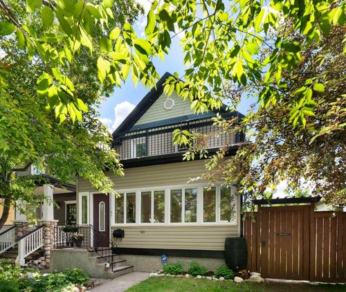 521 10 Ave Ne, Calgary, AB, T2E0X7 | Card Image
