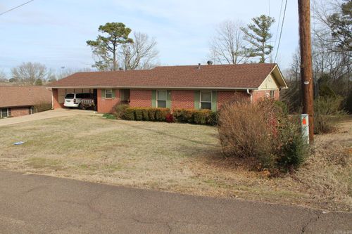 1010 N 9th St, Nashville, AR, 71852-3629 | Card Image