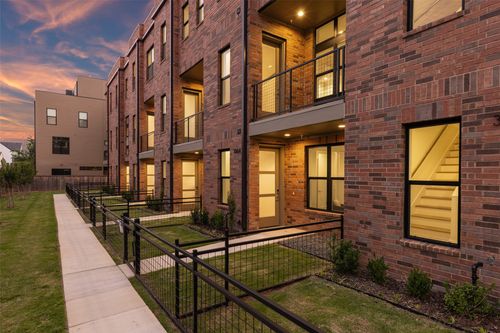 3056 Chimes St, Dallas, TX, 75219-1310 | Card Image