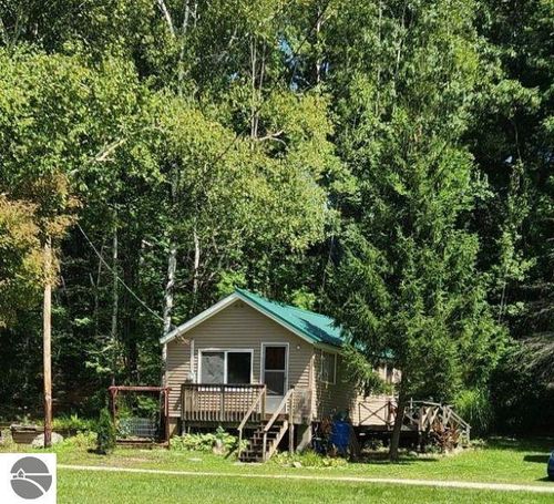 5319 Lakeview, West Branch, MI, 48661 | Card Image