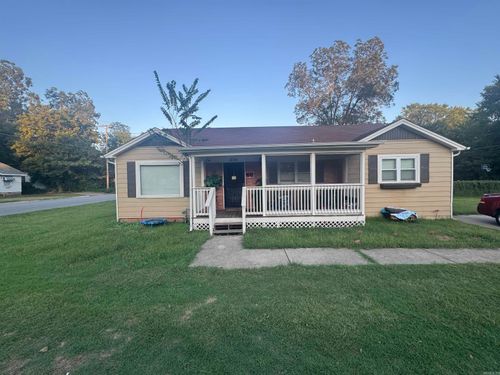 1724 Augusta St, North Little Rock, AR, 72114-3160 | Card Image