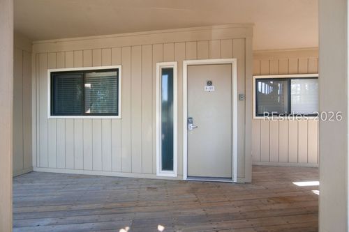 a102-40 Folly Field Rd, Hilton Head Island, SC, 29928-8800 | Card Image