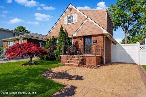 259 Seidman Ave, Staten Island, NY, 10312-5529 | Card Image