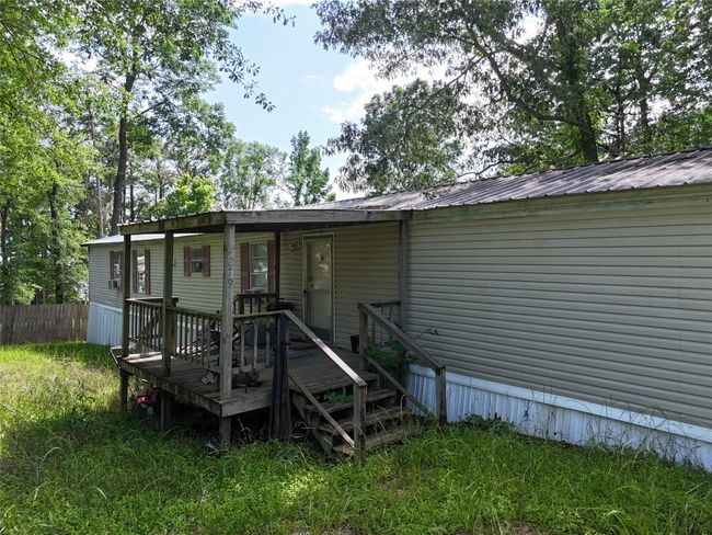 Covered front porch | Image 17