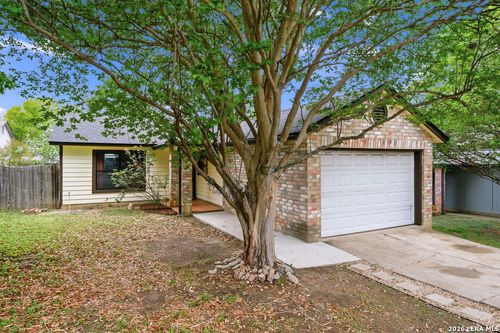 13039 Chimney Oak Dr, San Antonio, TX, 78249-3647 | Card Image