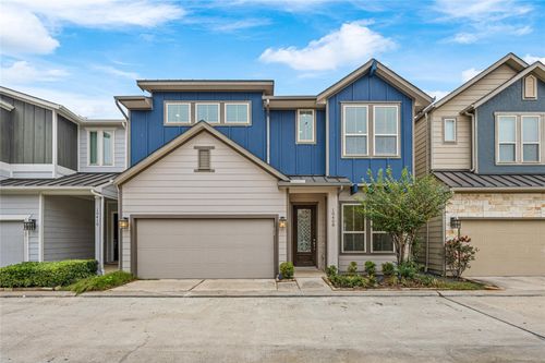 10408 Quiet Courtyard Rd, Houston, TX, 77043-1724 | Card Image