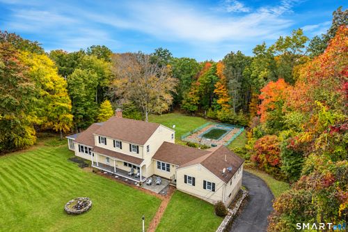69 Bradley Corners Rd, Madison, CT, 06443-1724 | Card Image