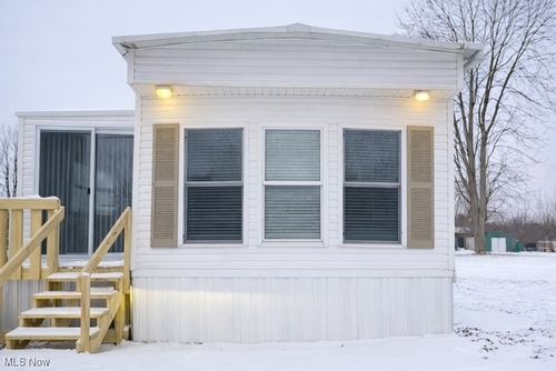 83 Stevic Rd, Marshallville, OH, 44645-9779 | Card Image