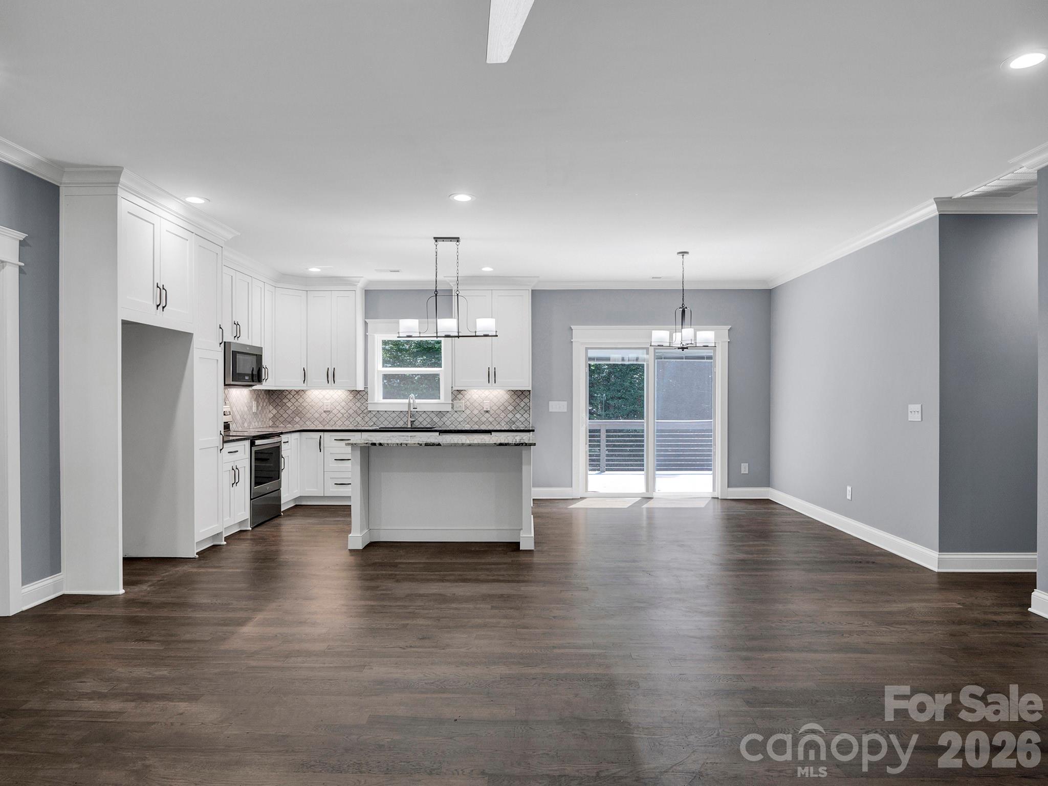 Residential in Belmont 5