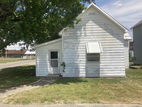 101 Pearl St, Saratoga, IN, 47382 | Card Image