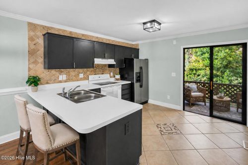 apt-77-522 S Kerr Ave, Wilmington, NC, 28403-8452 | Card Image