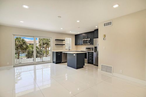 apt-208-1439 S Ocean Blvd, Pompano Beach, FL, 33062-7321 | Card Image