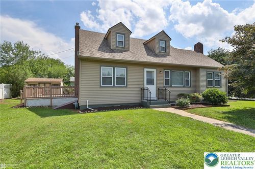 2928 Fischer Rd, EASTON, PA, 18045-2415 | Card Image
