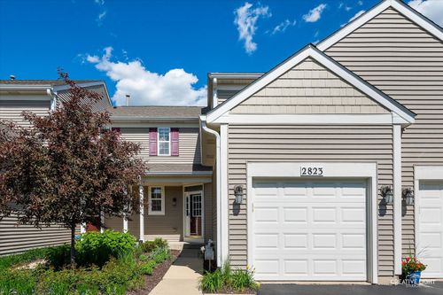 2823 White Thorn Cir, Naperville, IL, 60564-4909 | Card Image